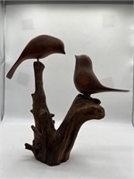 LOVELY HAND CARVED BIRD STATUE DOES HAVE SLIGHT