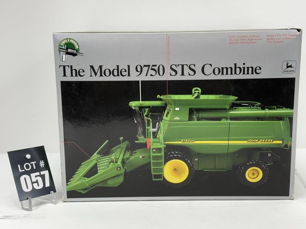 ERTL J.D. The Model 9750 STS Combine 1/16