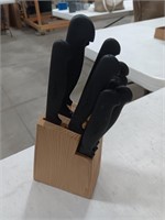 1 kitchen knife set 1 can opener 1 large cooking