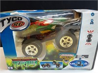 2004 TNMT TYCO R/C MONSTER JAM