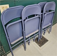 4 Folding Chairs