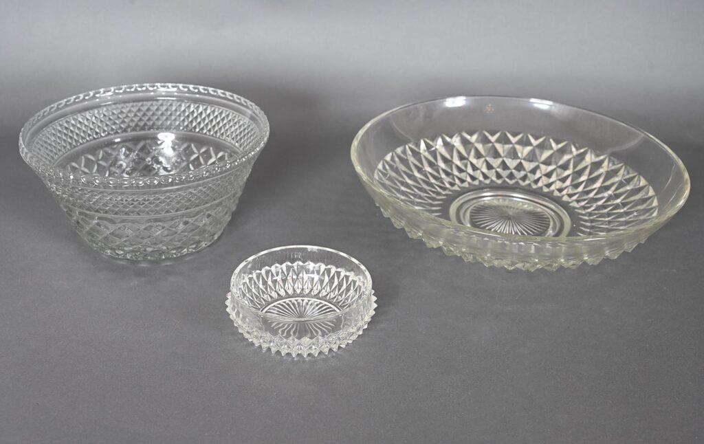 Vintage Indiana Glass Diamond Point Bowls