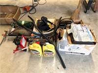 Missc lot to include: VVacuum pump, Torch kit