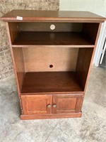 Cabinet / armoire