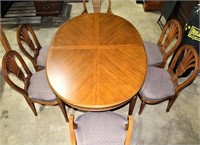 Dining Table w/ 6 Chairs & 2 Leaves