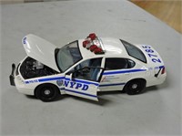 Diecast 2000 Chevy Impala Police Car 8"L