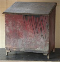 Small wooden slant lid chest in Red paint, 27" x