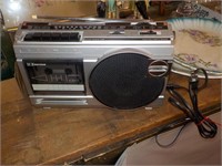 Cassette radio