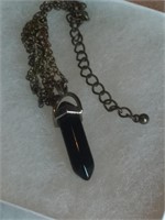 PENDANT BLACK CRYSTAL POINT NECKLACE