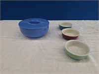 Hall Refridgerator Container And Three Bowls