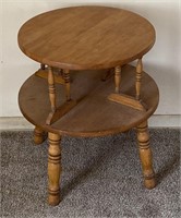 Round end table 19" x 23“