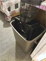 BINS/ CRATE LOT