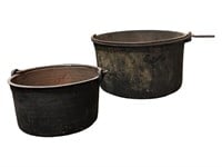 Set of 2 Large Copper Pots with Iron Handle