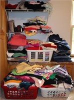 Large Lot of Women's Clothing - Some Men's