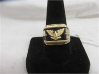 MAN'S STERLING SILVER RING WITH 14KT EAGLE