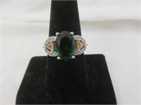 STERLING SILVER GREEN STONE RING SZ 8.5