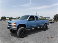1996 Chevy 2500 4WD Extended Cab Pickup