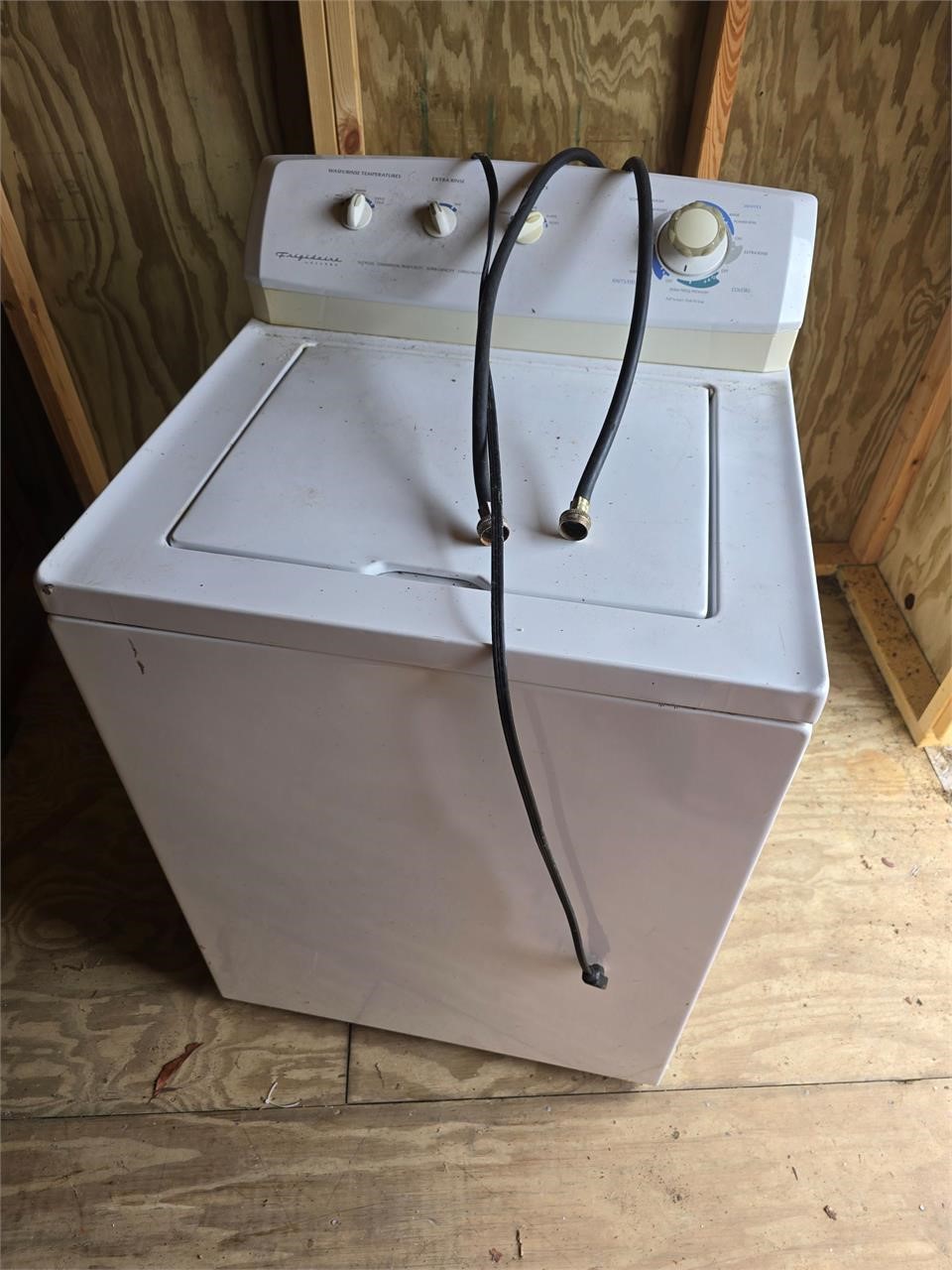 Frigidaire Washing Machine