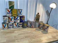 Quart oil cans