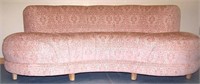 VERY FINE CURVED MID-CENTURY COUCH WITH KIDNEY