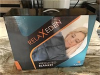 15 pound weighted blanket. 60 x 80 nib