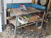 WELDING TABLE AND WELDING RODS