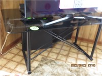 Glasstop table