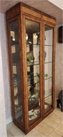 Henredon 2 door Display Cabinet 79"×36"×15" deep