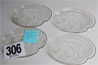 (4)Federal Glass Luncheon Plates (U242)