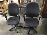 (2) knoll task chairs