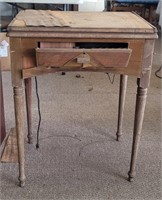 Vintage Sewing Machine cabinet & Singer Sewing