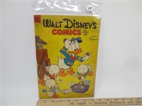 1953 No. 8 Walt Disney's Comics & Stories