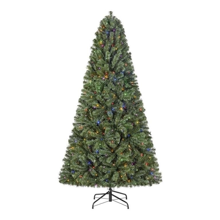 Home Accents Holiday 6.5 ft. Pre-Lit Faux Tree