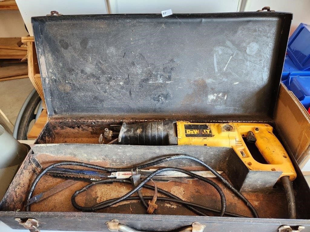 DeWalt Reciprocating Saw