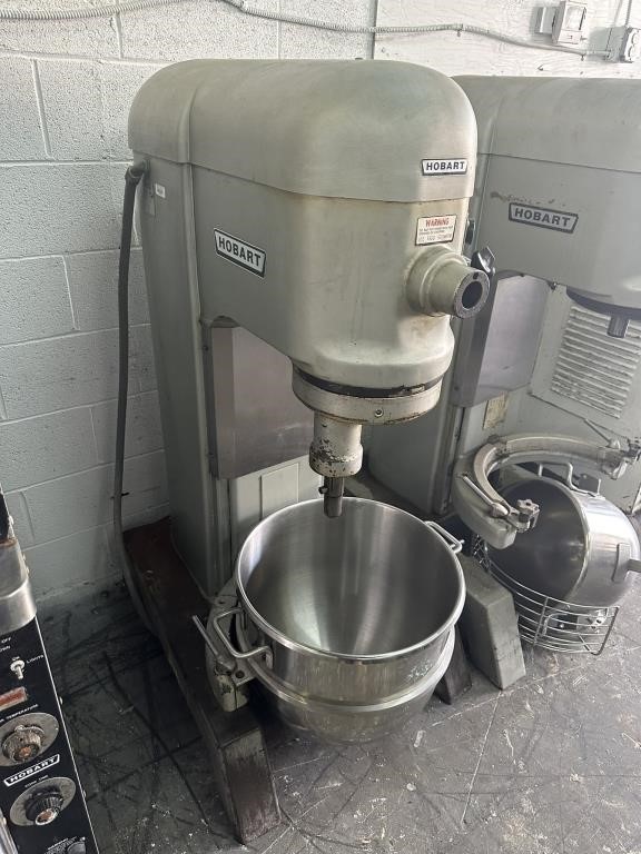 June Restaurant Industrial and Fitness Equipment Auction - C