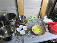 Huge Kitchen Lot, Mixing Bowls,Baking Cookware