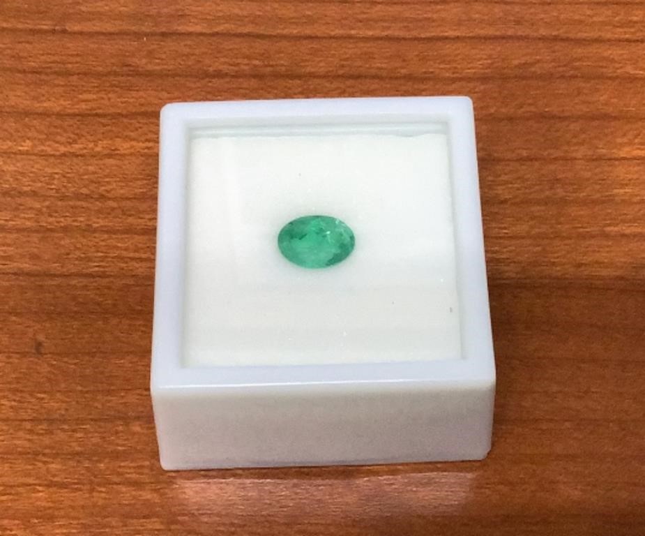 1.75ct AVG 9x7mm OV Zambiam Emerald