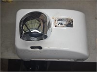ELECTRIC HAND DRYING UNIT