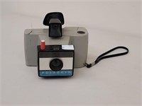 POLAROID LAND CAMERA MADE IN THE UNITED KINGDOM