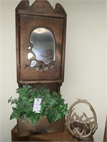 Beautiful bear claw mirror wooden cabinet