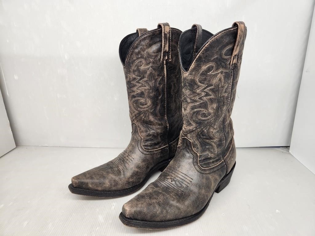 Men's Cowboy Boots, Size 9.5 D