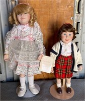 11 - LOT OF 2 COLLECTIBLE DOLLS (J46)