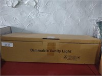 Dimmable vanity light