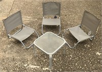 Table and chairs - Mesa e Cadeiras