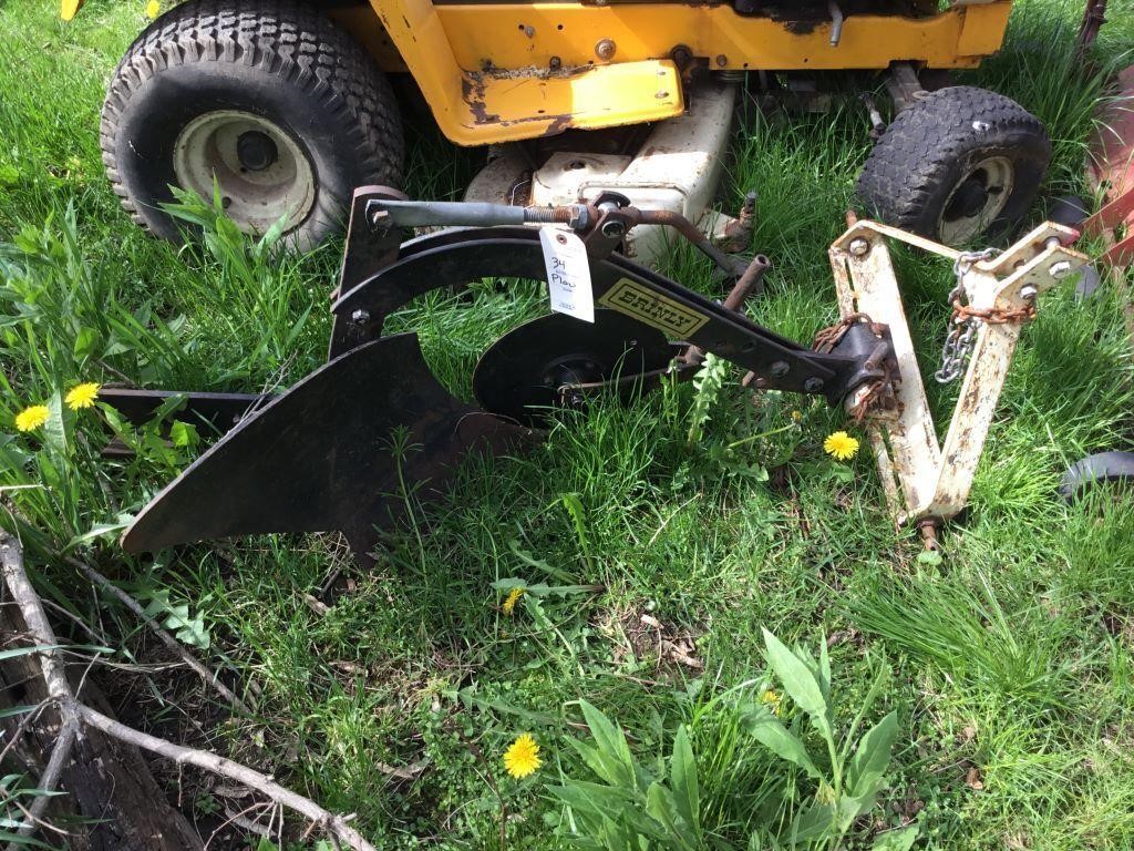 Brinly 1 bottom garden tractor plow, has a