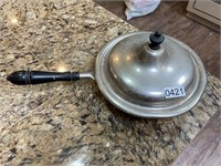 Stainless enamel skillet and lid