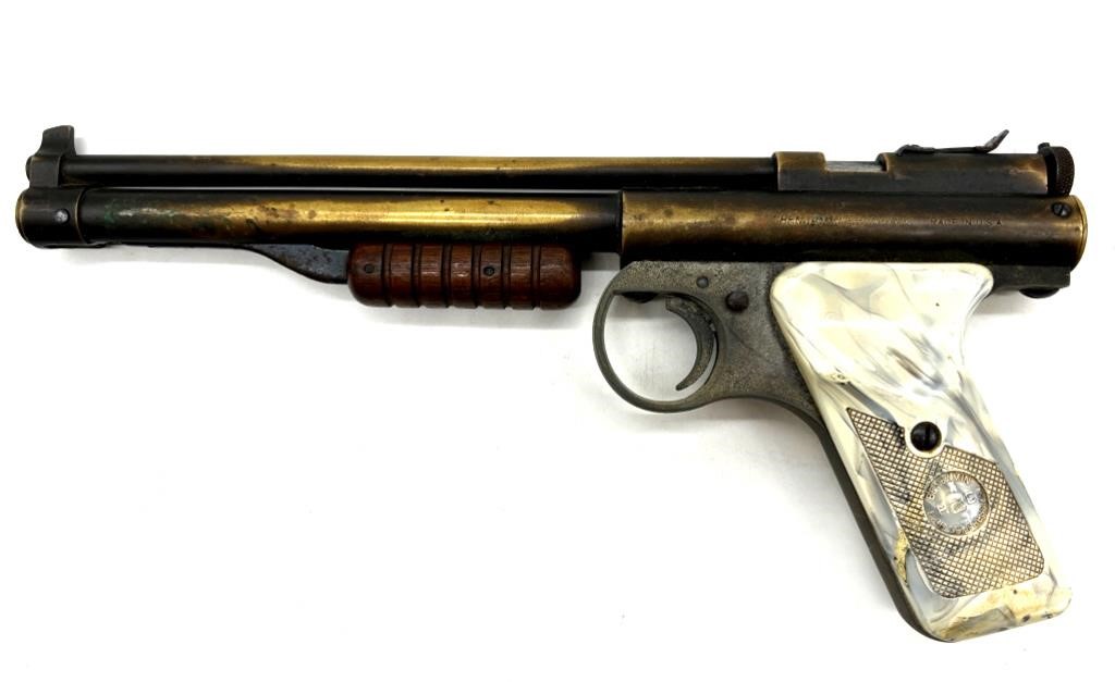 Vintage Benjamin Franklin Model 132 BB Gun