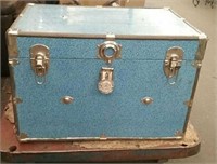 Blue Storage Trunk, Approx. 28 1/4 "×19"×19"