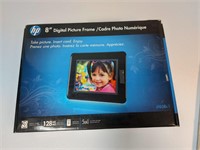 HP 8" Digital Photo Frame