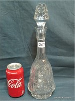Cut Crystal Pinwheel Decanter With Stopper